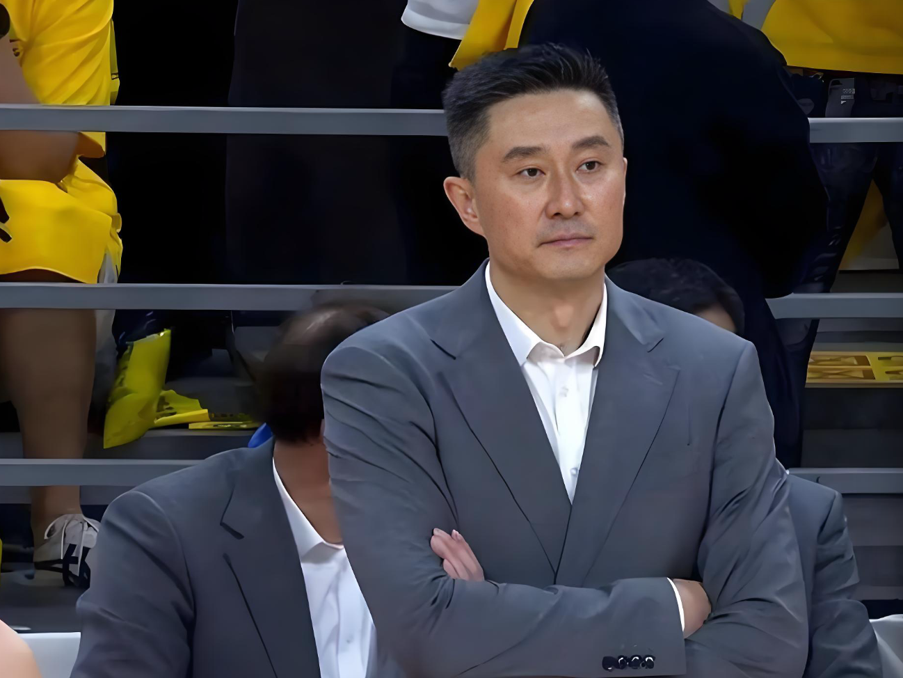 开云体育官方入口-广东队球迷给杜锋提4条建议!